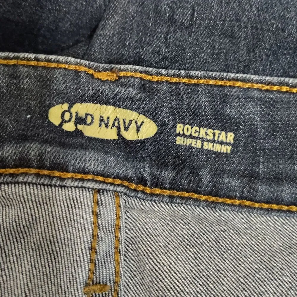 Old Navy Rockstar Super Skinny Jeans 6 Petite Short Blue Stretch Mid Rise